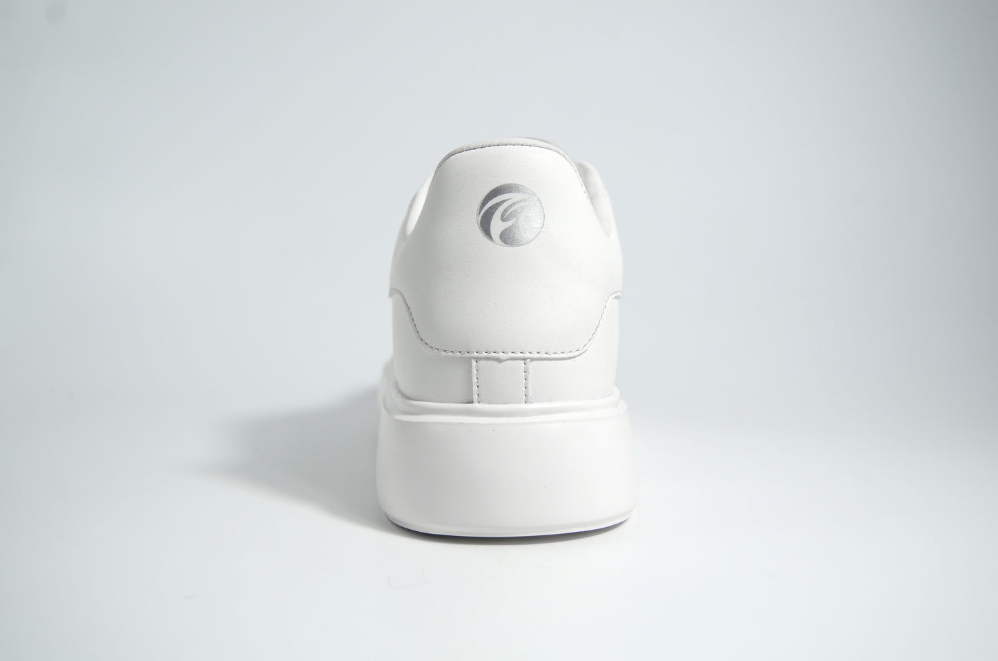 White Causal Sneakers